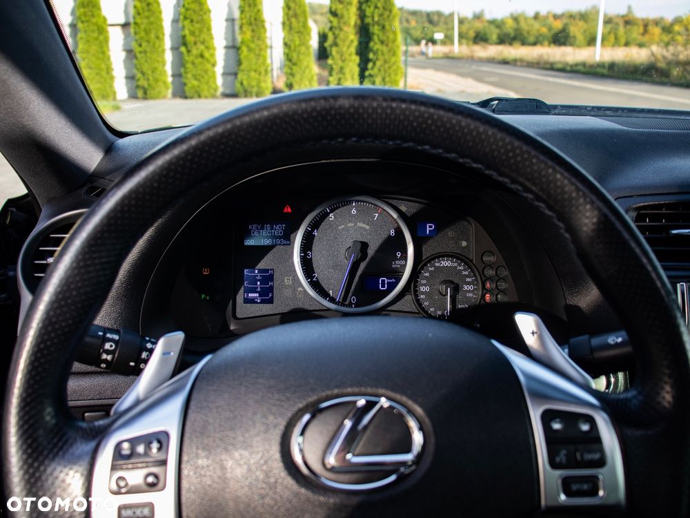 Lexus IS F - 16