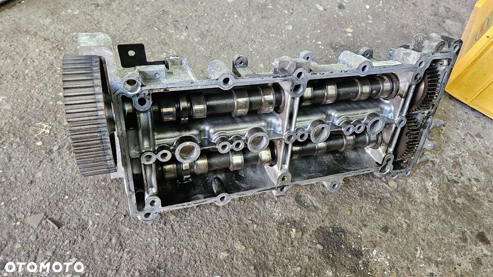 Pokrywa zaworów wałki rozrządu A20DTH opel astra j insignia a 2.0 cdti - 2