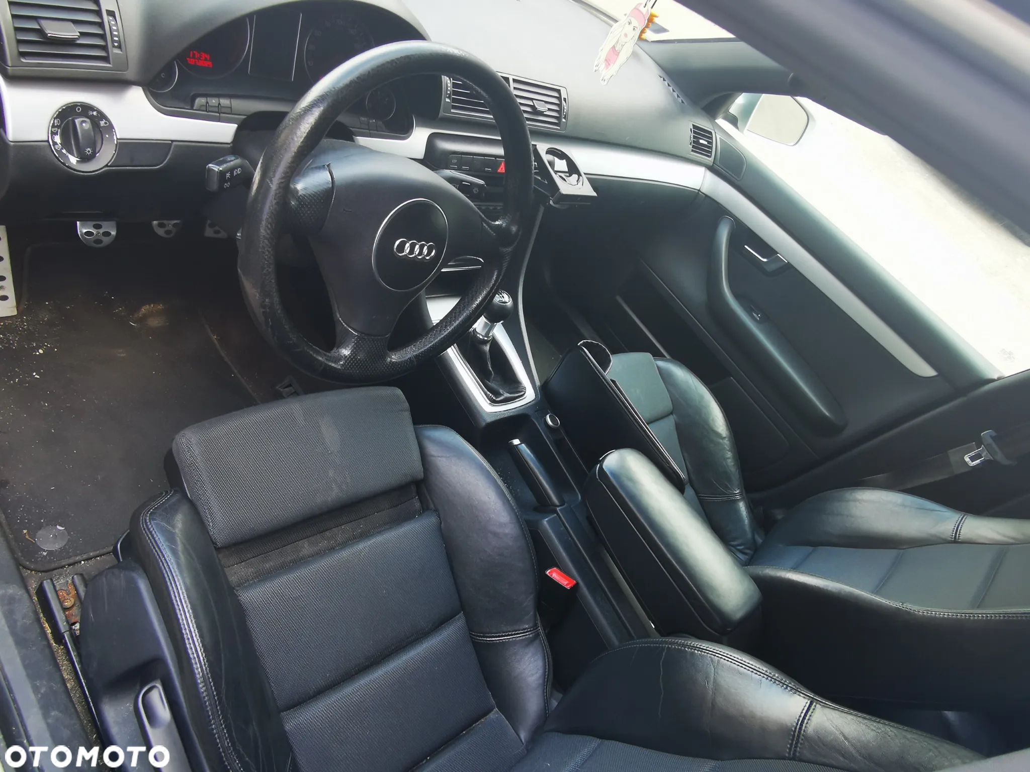 Audi A4 1.8 T - 7