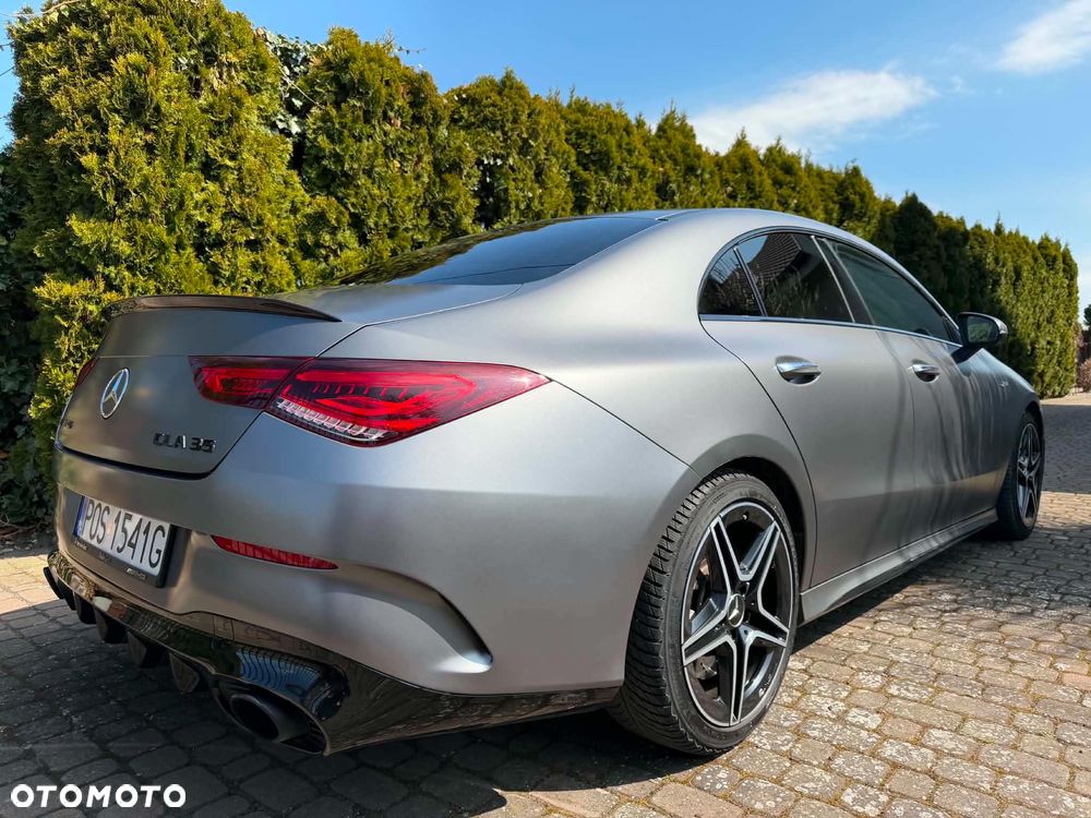 Mercedes-Benz CLA - 4