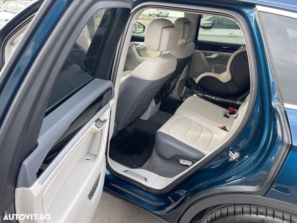 Volkswagen Touareg V6 TDI Elegance - 9