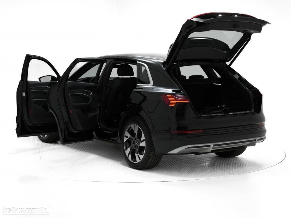Audi e-tron 55 quattro S line - 5