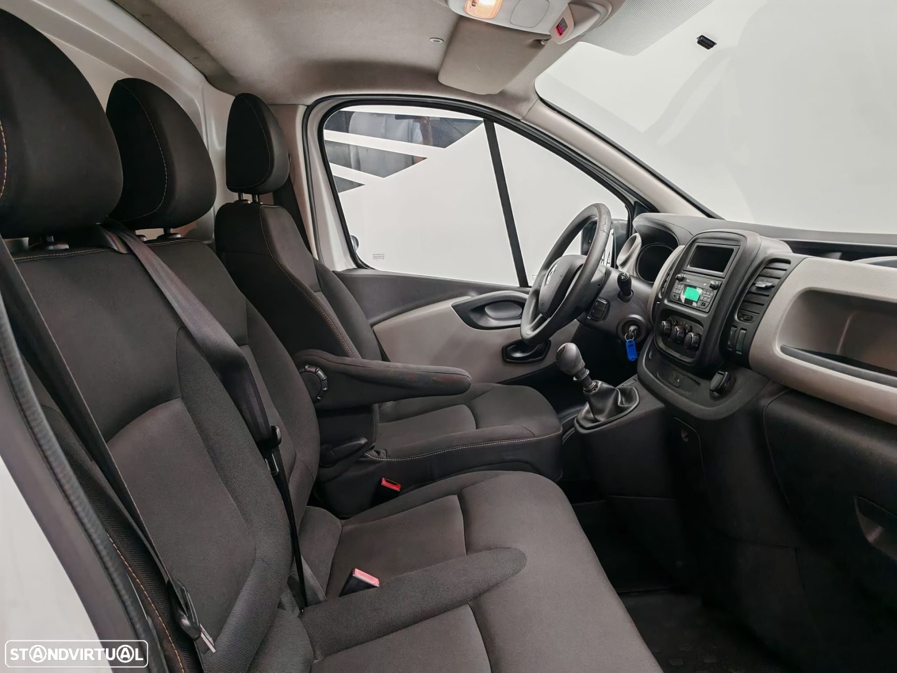 Renault Trafic 1.6 dCi L2H1 1.2T - 7