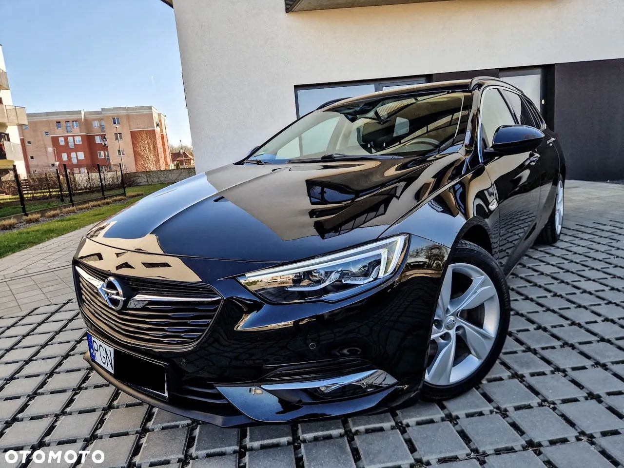 Opel Insignia Sports Tourer 2.0 Diesel Ultimate Exclusive - 1