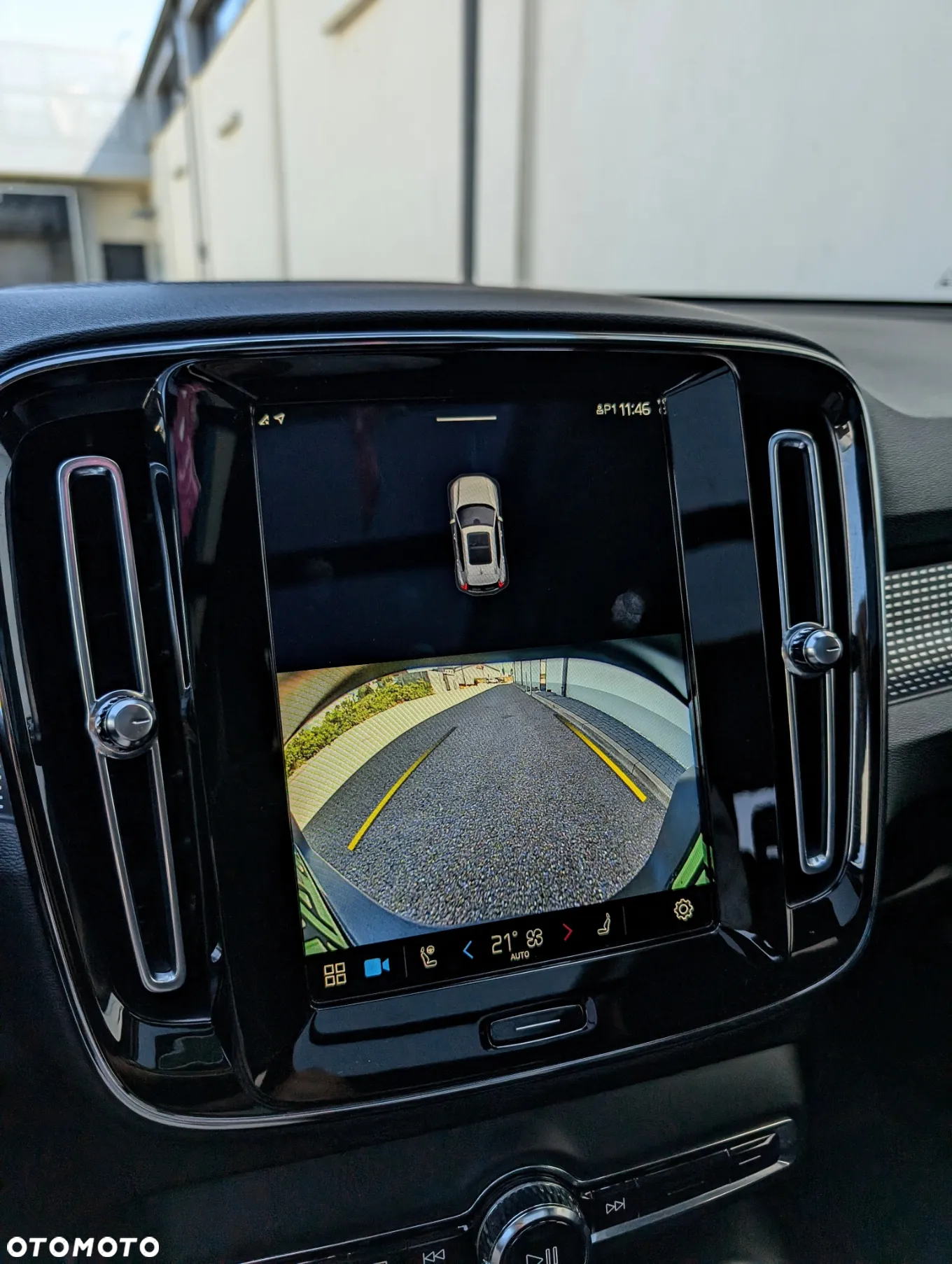 Volvo XC 40 82kWh P8 Recharge AWD Pro - 15