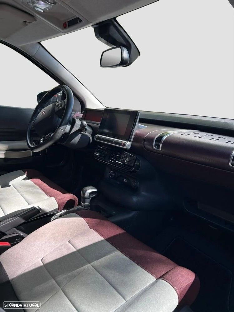 Citroën C4 Cactus - 13
