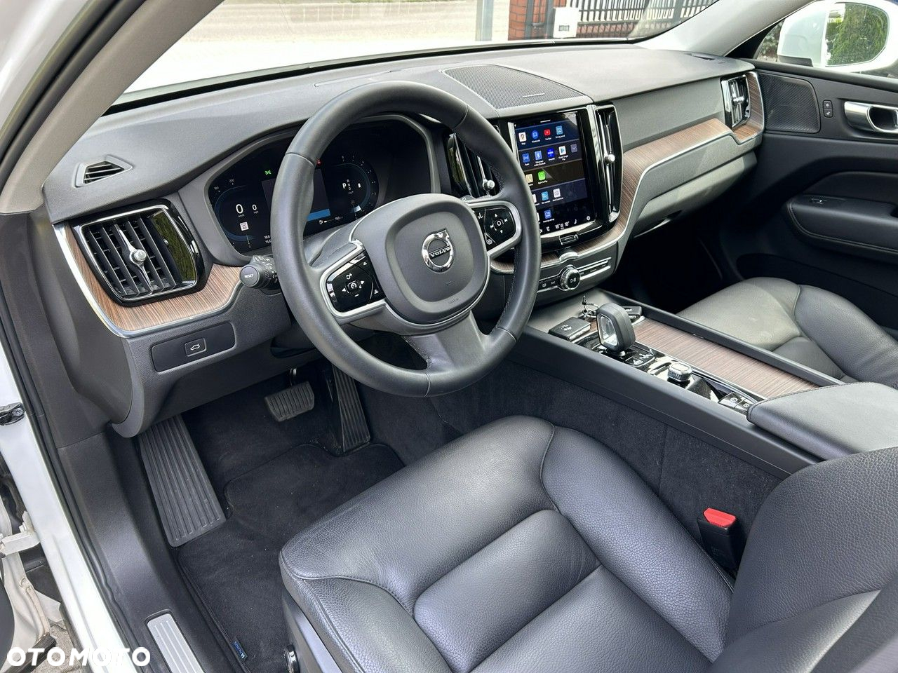 Volvo XC 60 B5 B Geartronic Momentum Pro - 16