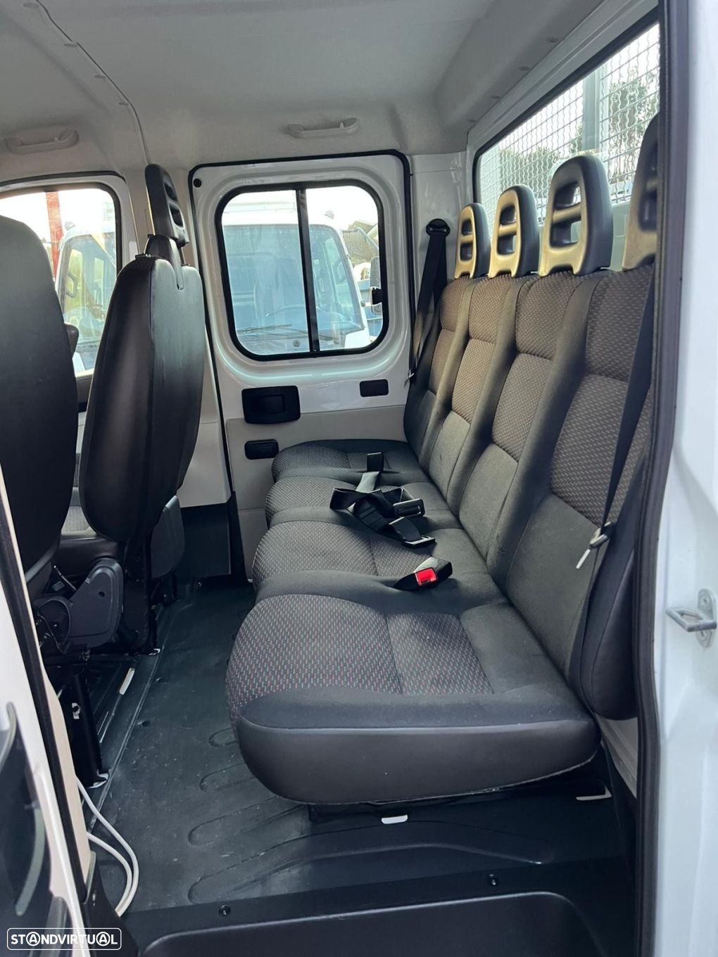 Peugeot Boxer 2.2 HDi 333 L2 CD - 12