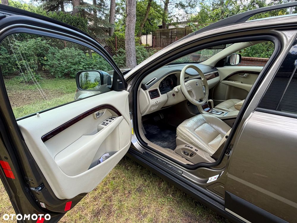 Volvo XC 70 - 13