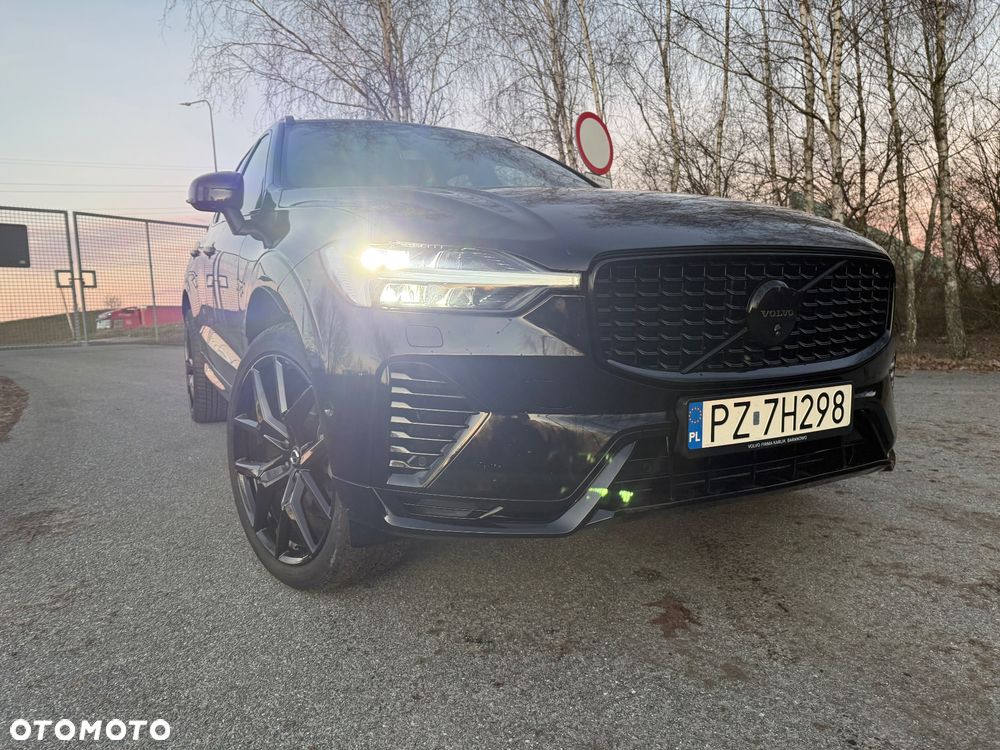 Volvo XC 60 T6 Plug-In Hybrid AWD Plus Black Edition - 6