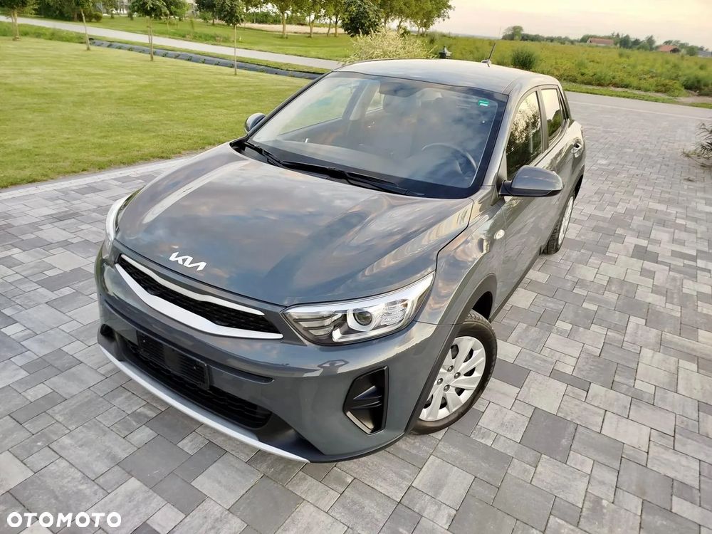 Kia Stonic 1.2 L Business Line - 4