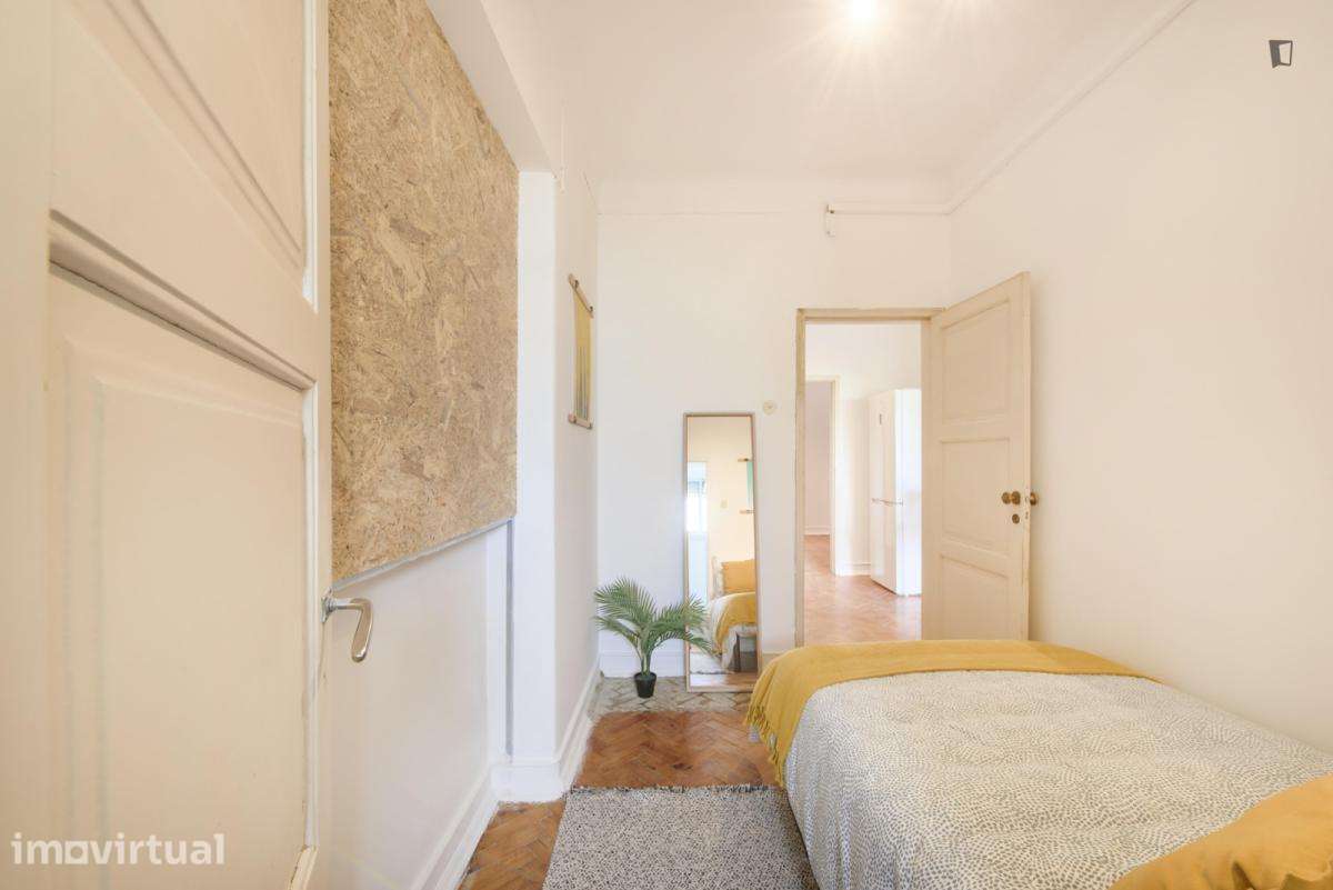 Quarto - localizado em Alvalade Lisbon - Grande imagem: 2/18