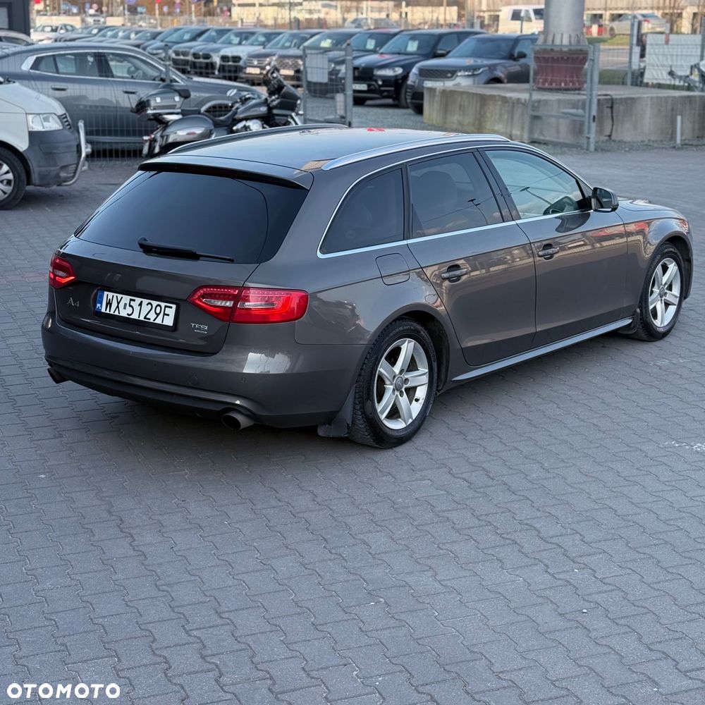 Audi A4 Avant 2.0 TFSI Flexible Fuel Quattro - 3