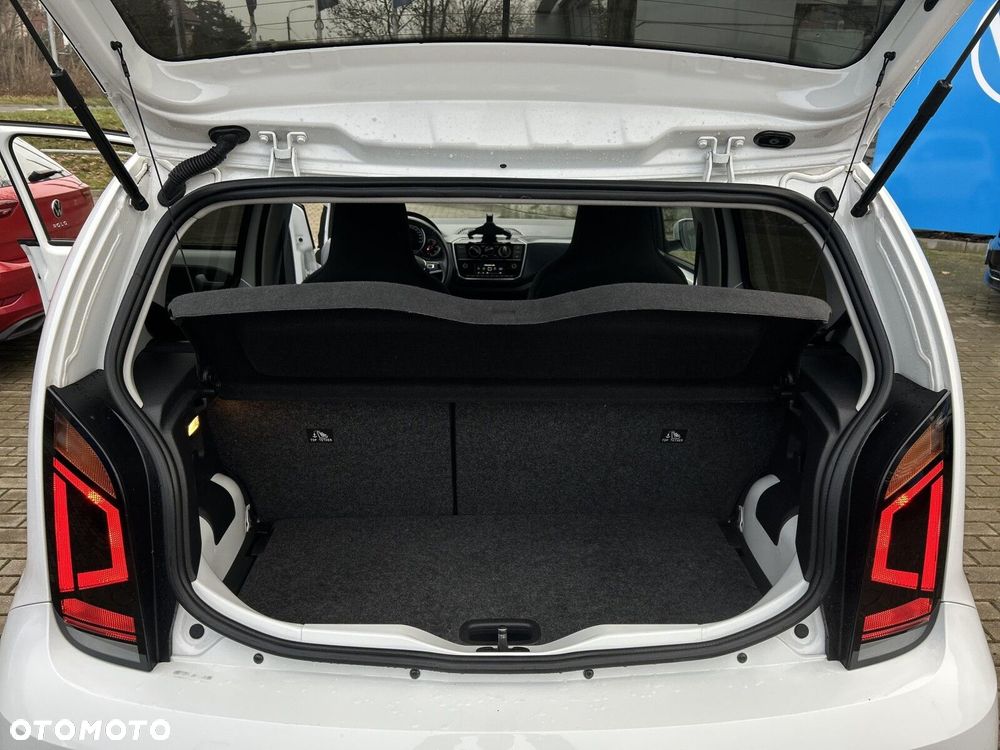 Volkswagen up! 1.0 move - 22