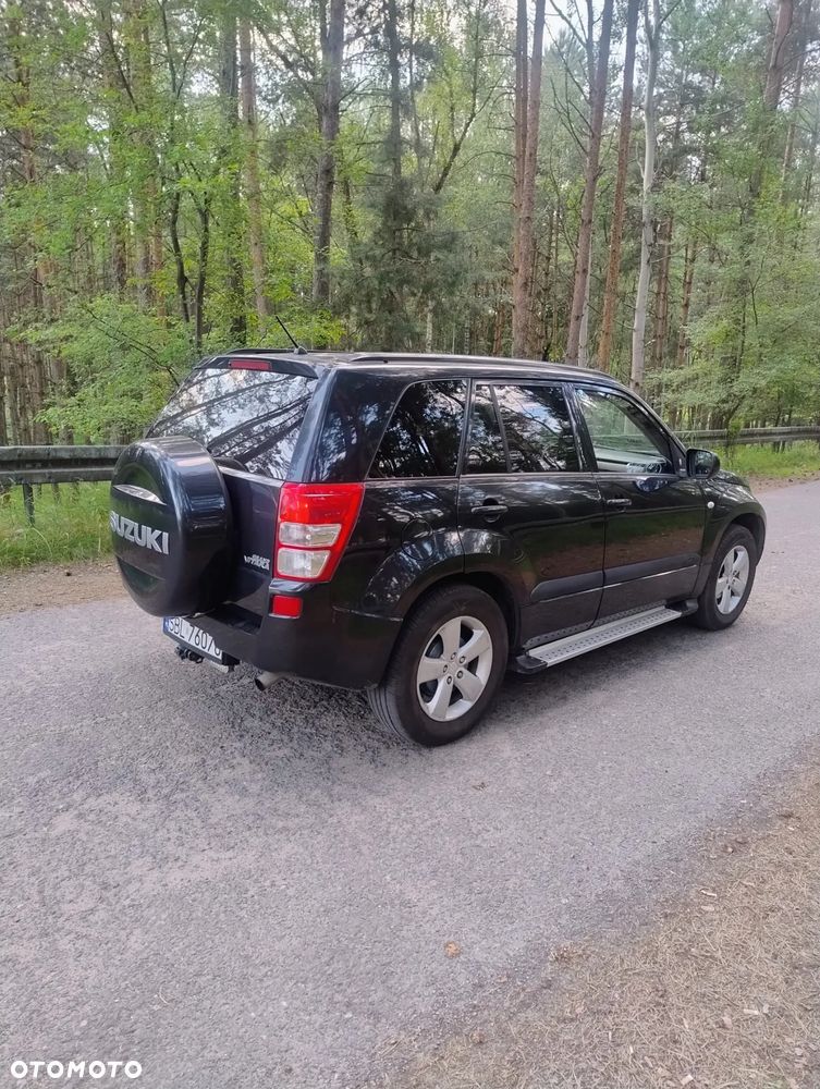 Suzuki Grand Vitara 2.0 De luxe - 3
