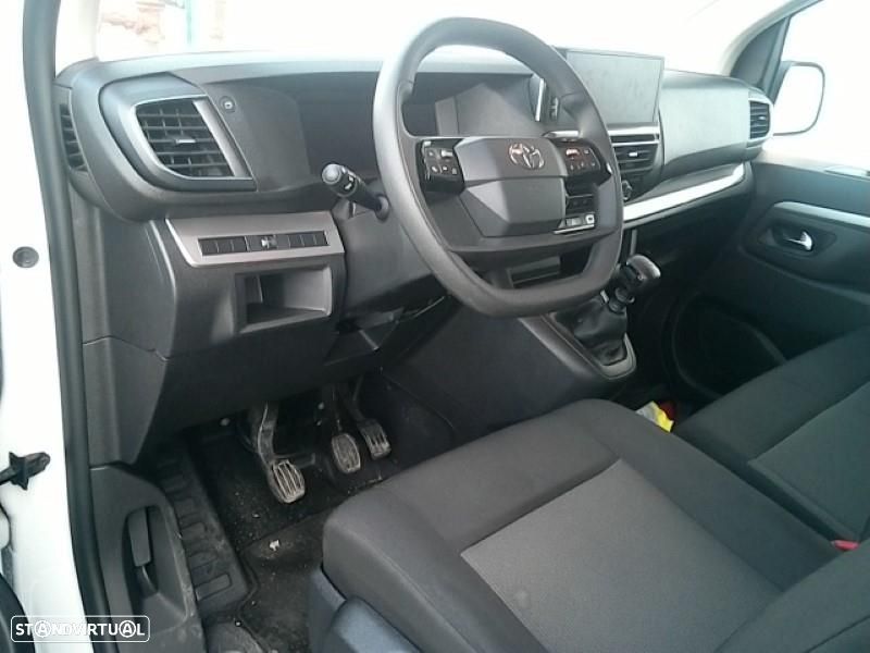 Toyota Proace Verso 2.0 D-4D L2 1.0T Comfort 9L - 10