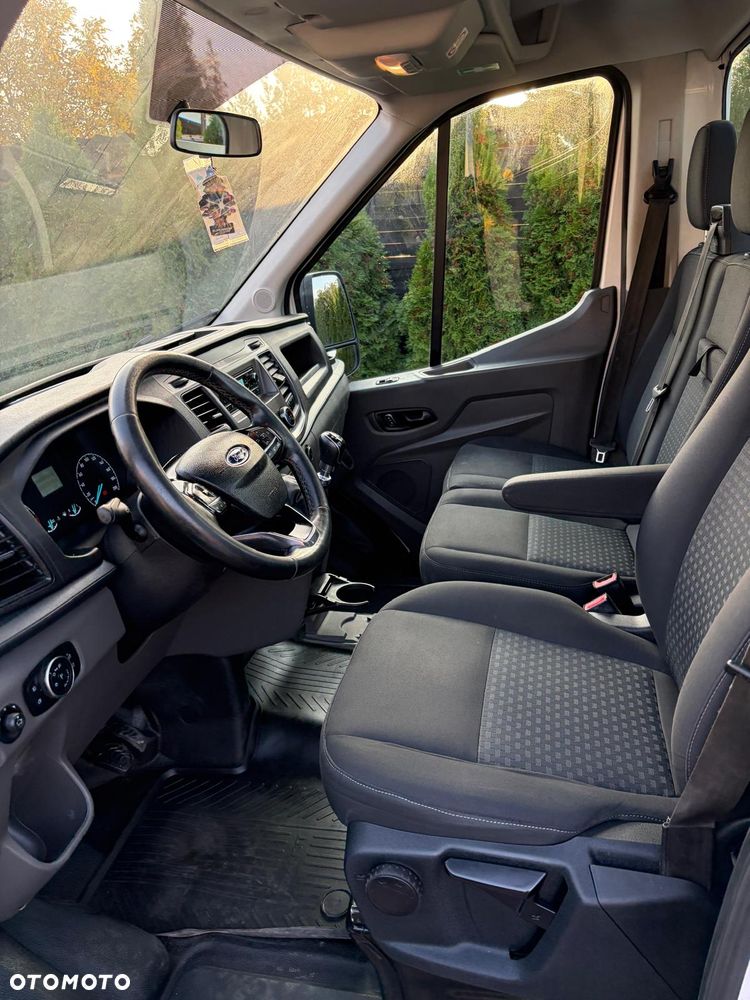 Ford Transit - 9