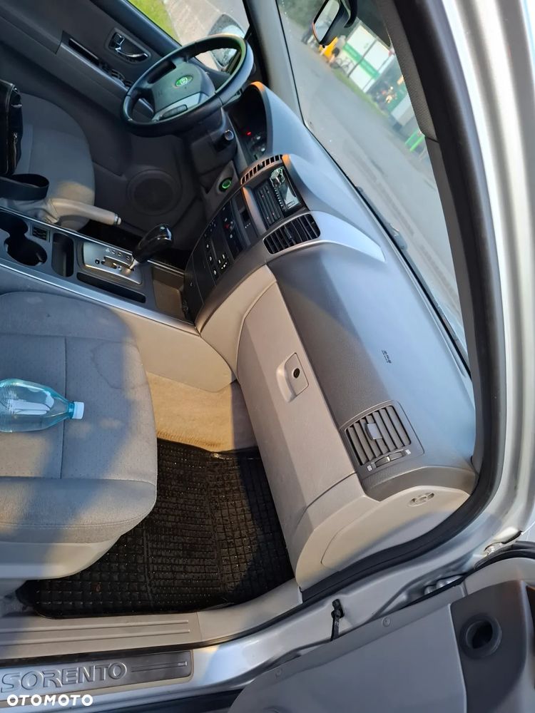Kia Sorento 3.5 V6 - 25