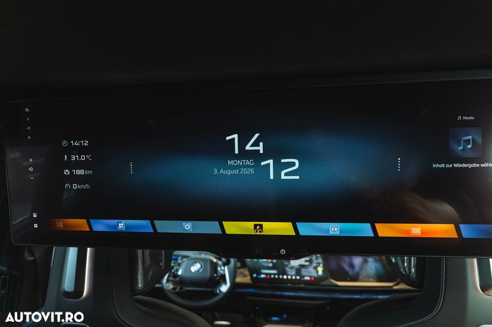BMW Seria 7 - 11