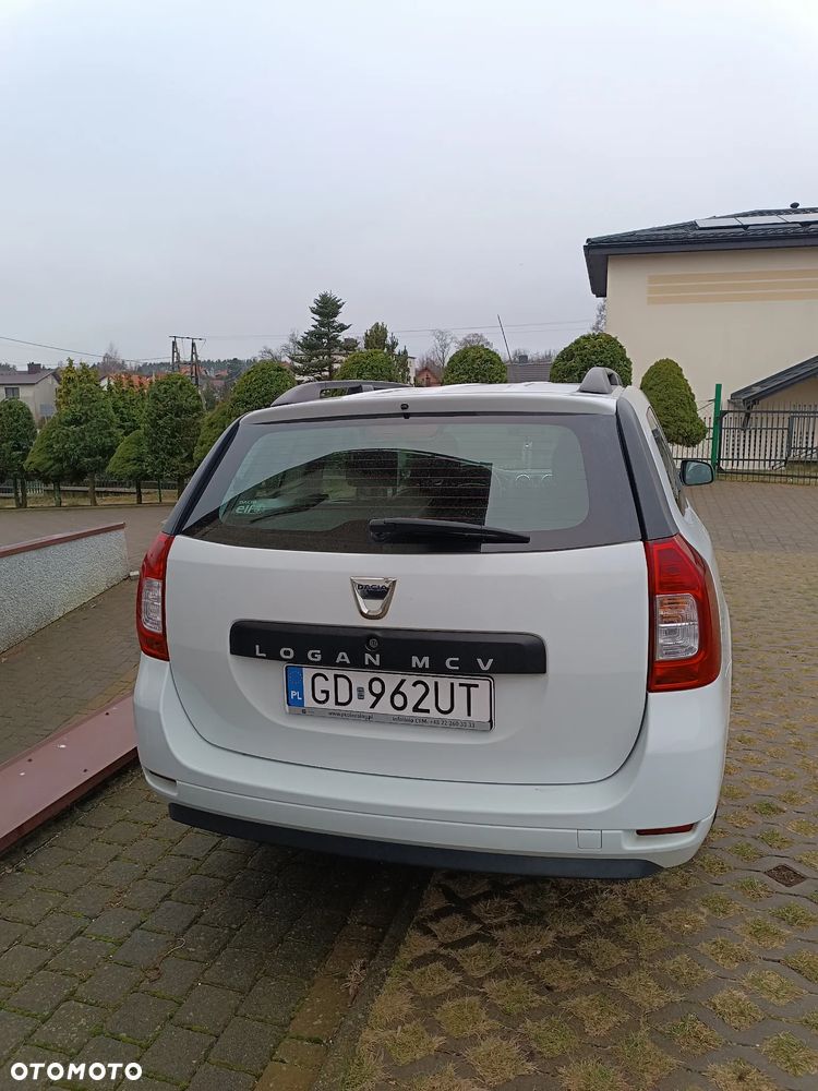 Dacia Logan 1.2 16V Laureate - 4
