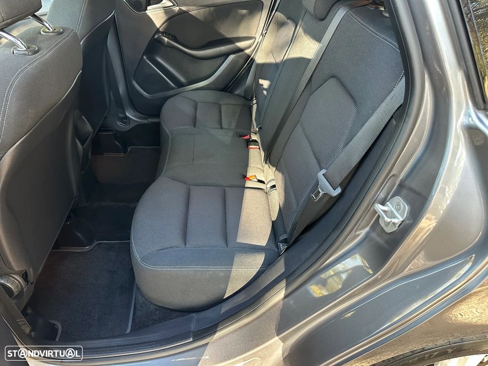 Mercedes-Benz B 180 - 20
