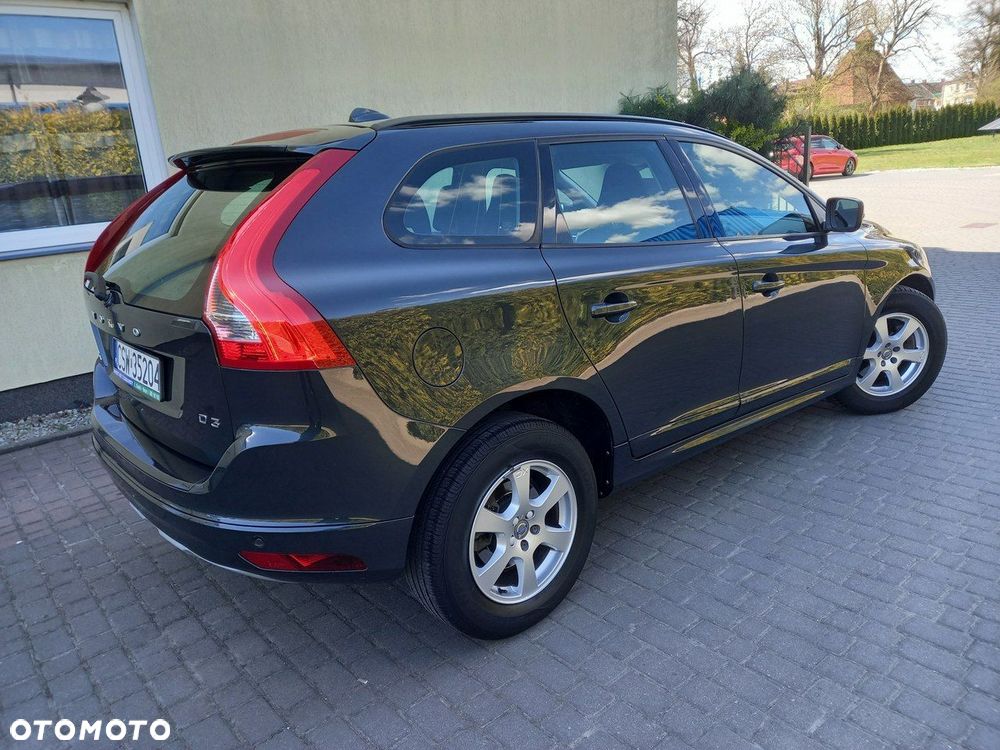 Volvo XC 60 D3 Momentum - 5
