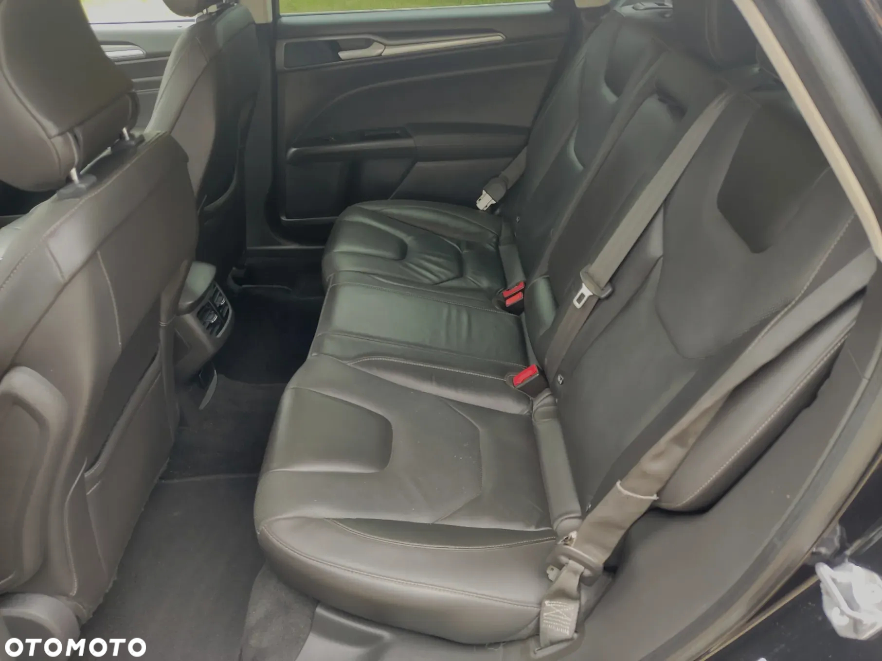 Ford Mondeo 2.0 TDCi Start-Stopp Titanium - 9