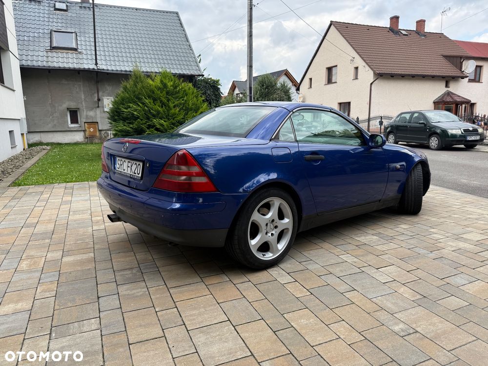 Mercedes-Benz SLK 200 - 12