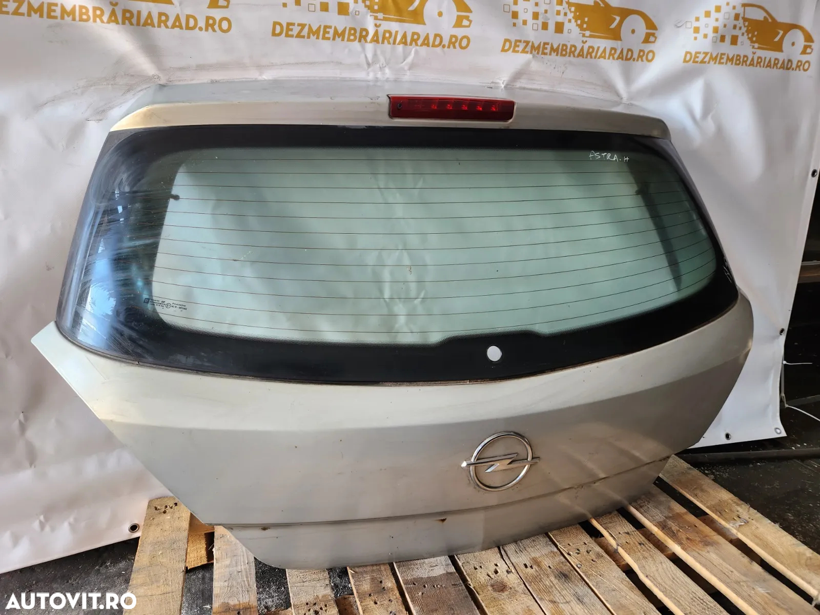 Haion Hayon Cu Luneta Opel Astra H Hatchback - Dezmembrari Arad - 6