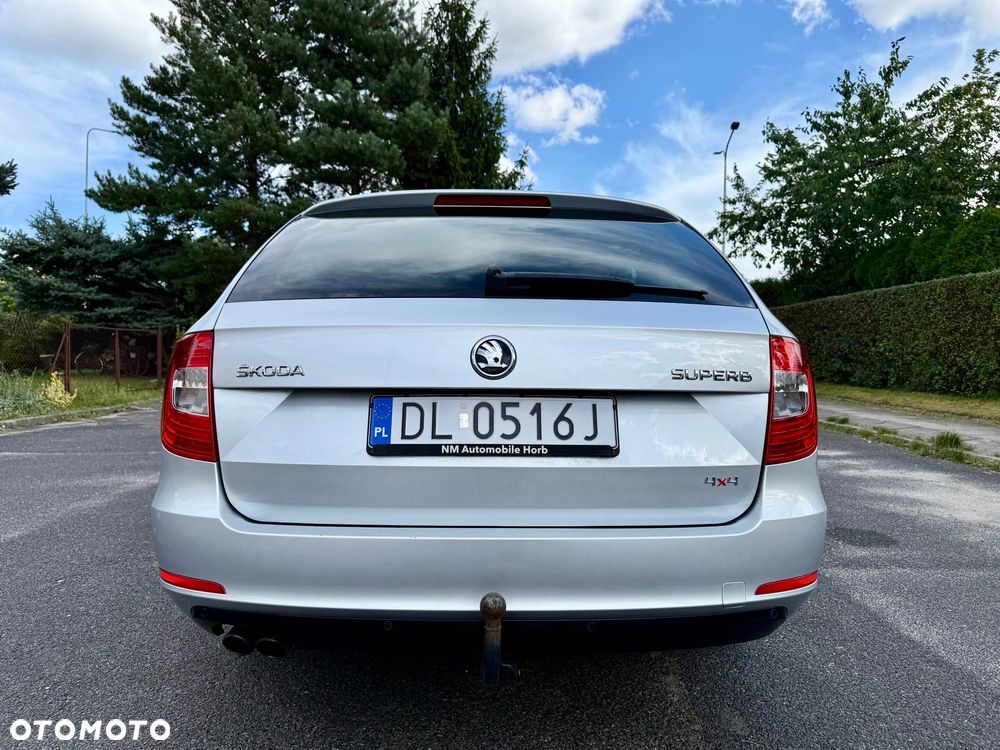 Skoda Superb 2.0 TDI 4x4 Business DSG - 12