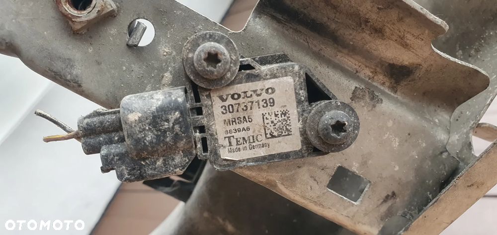 Pas przedni wzmocnienie czołowe Volvo S40 V50 II - 8