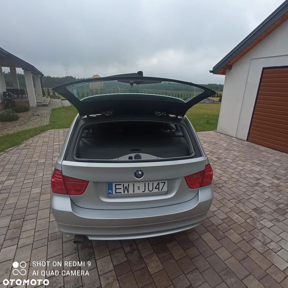 BMW Seria 3 318d - 10