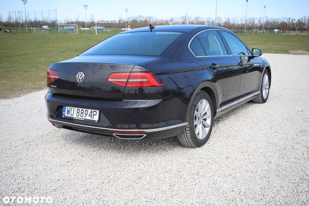 Volkswagen Passat - 3