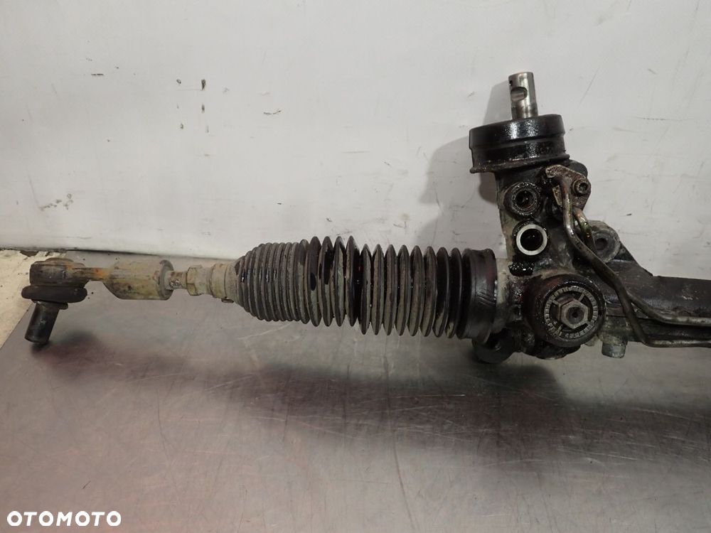 MAGLOWNICA ZE WSPOMAGANIEM AUDI A4 B6 - 2