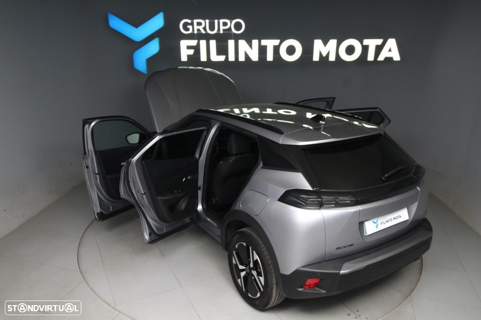 Peugeot 2008 1.2 PureTech Allure - 11