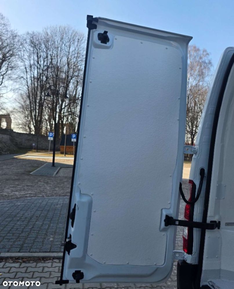 Renault Master - 37