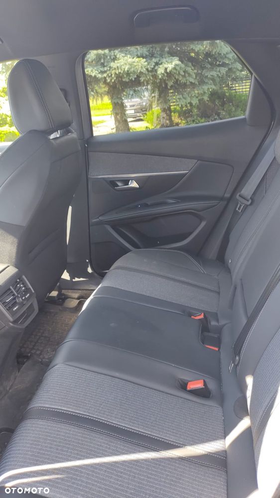 Peugeot 3008 1.2 PureTech Allure Pack S&S - 14