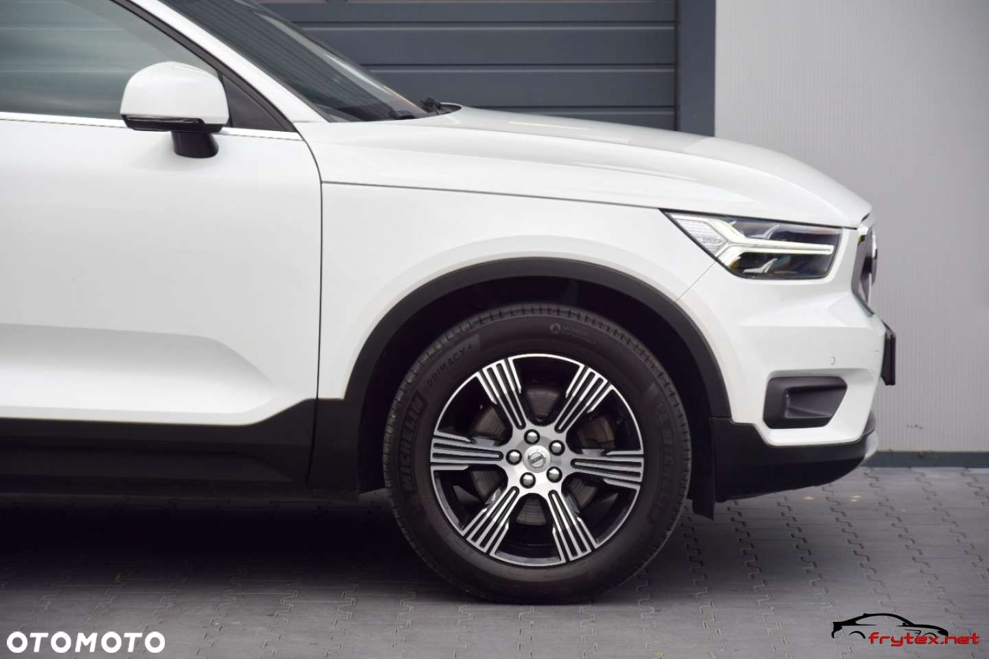 Volvo XC 40 - 5