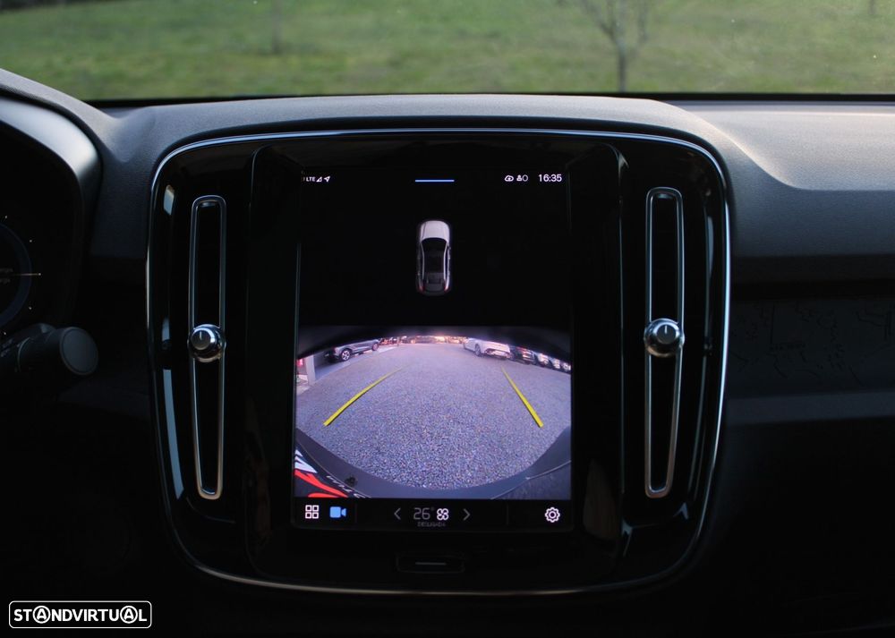 Volvo C40 Recharge Plus - 37