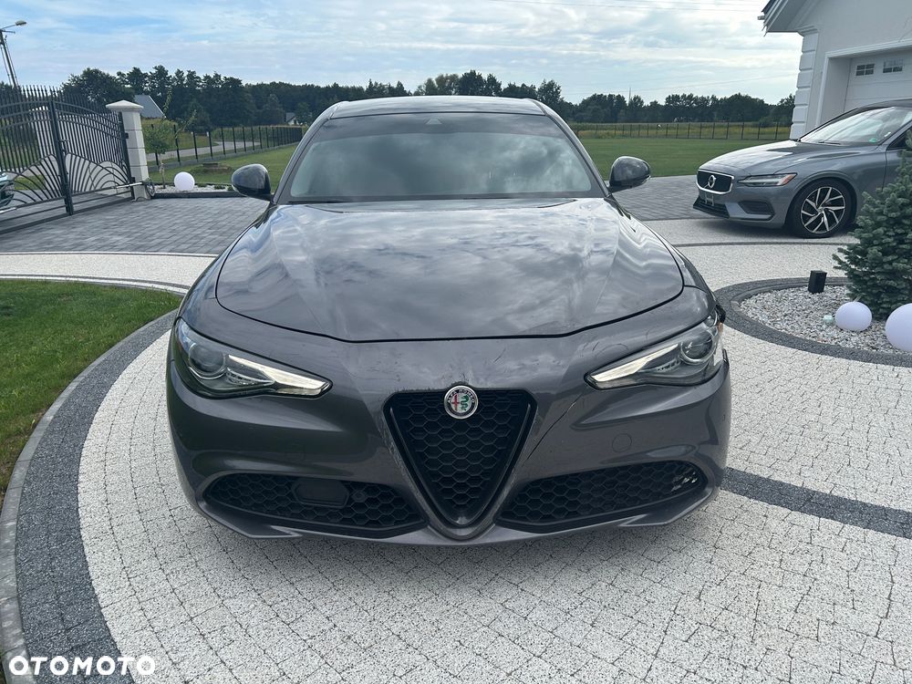 Alfa Romeo Giulia - 3