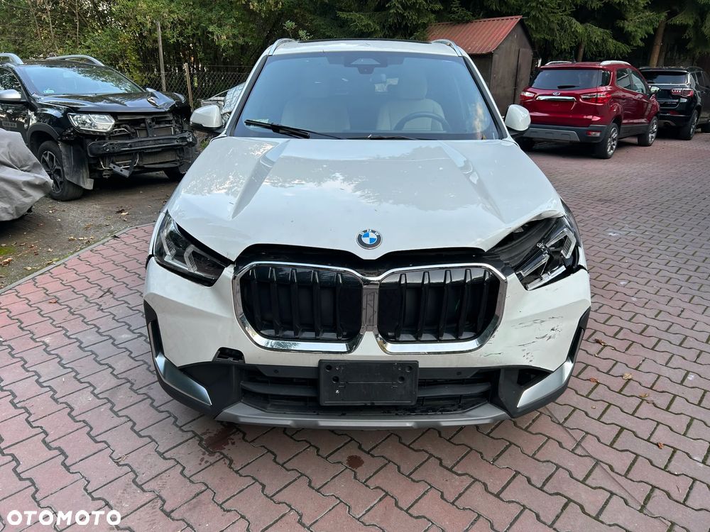 BMW X1 xDrive25i xLine sport - 2