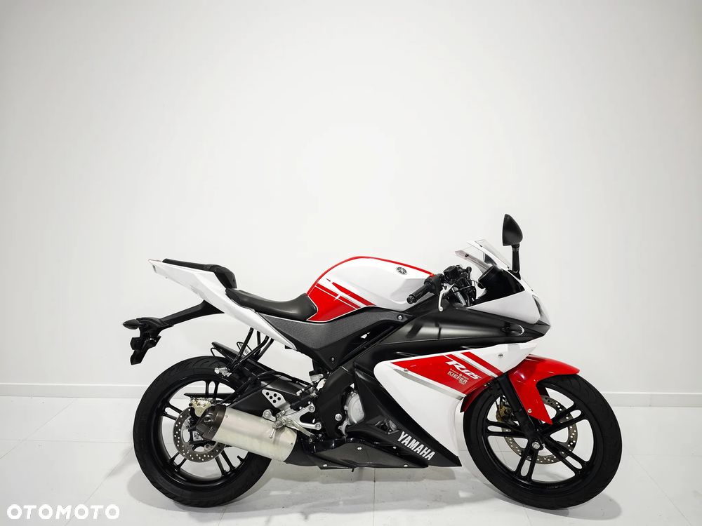 Yamaha YZF - 1