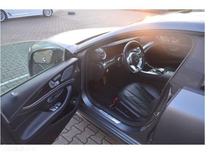 Mercedes-Benz CLS - 17