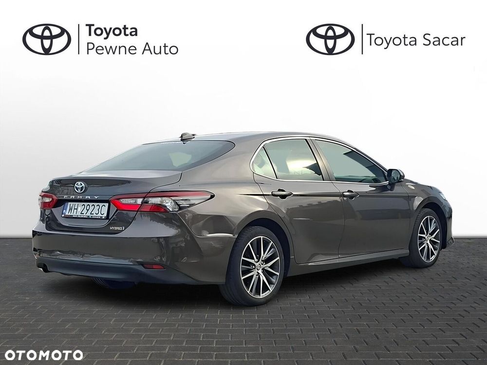 Toyota Camry 2.5 Hybrid Prestige CVT - 6