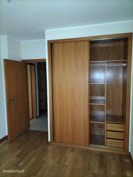 Arrendo Apartamento T1 - Grande imagem: 3/8