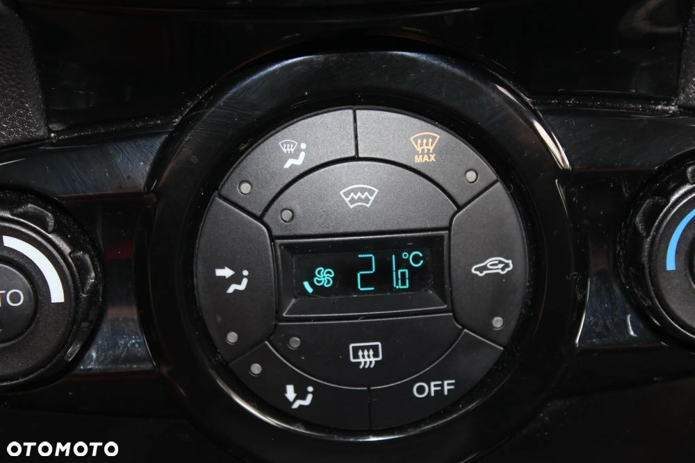 Ford Fiesta 1.0 EcoBoost STart-Stop ST-LINE - 12