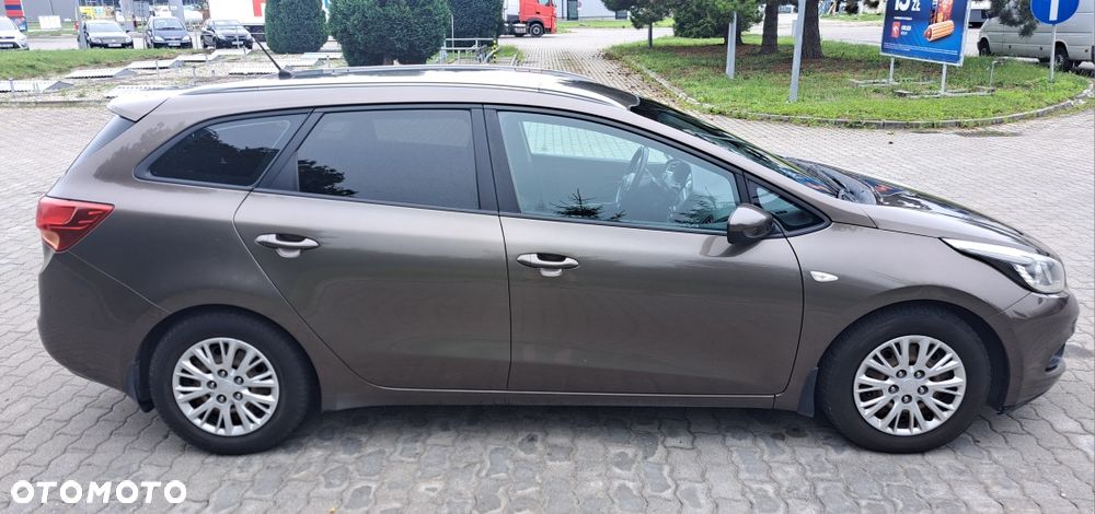 Kia Ceed - 3