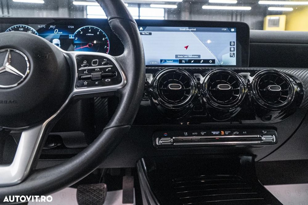 Mercedes-Benz A 180 7G-DCT Advanced Progressive - 33