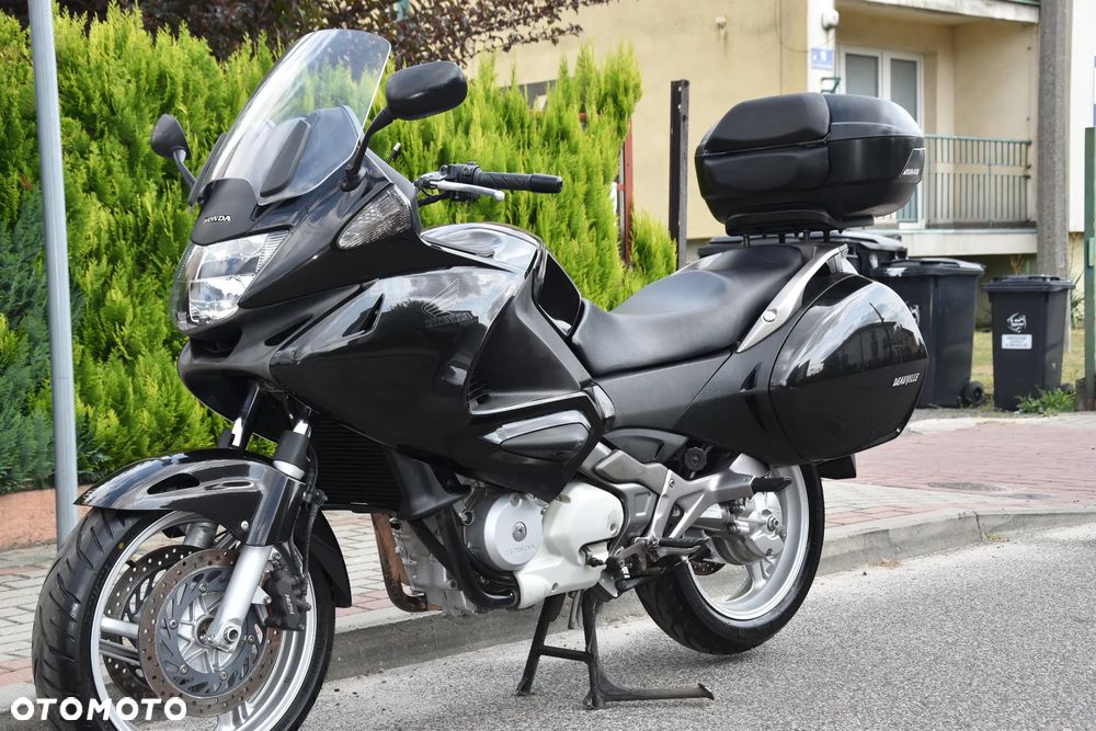 Honda NTV