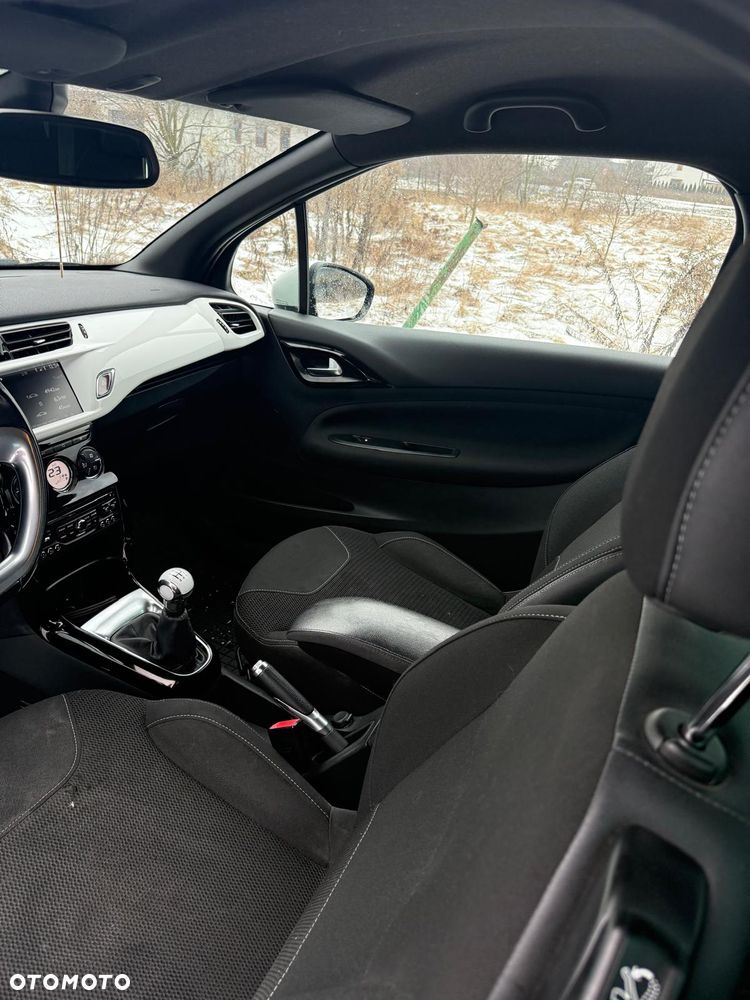 Citroën DS3 1.6 e-HDi SoChic - 9